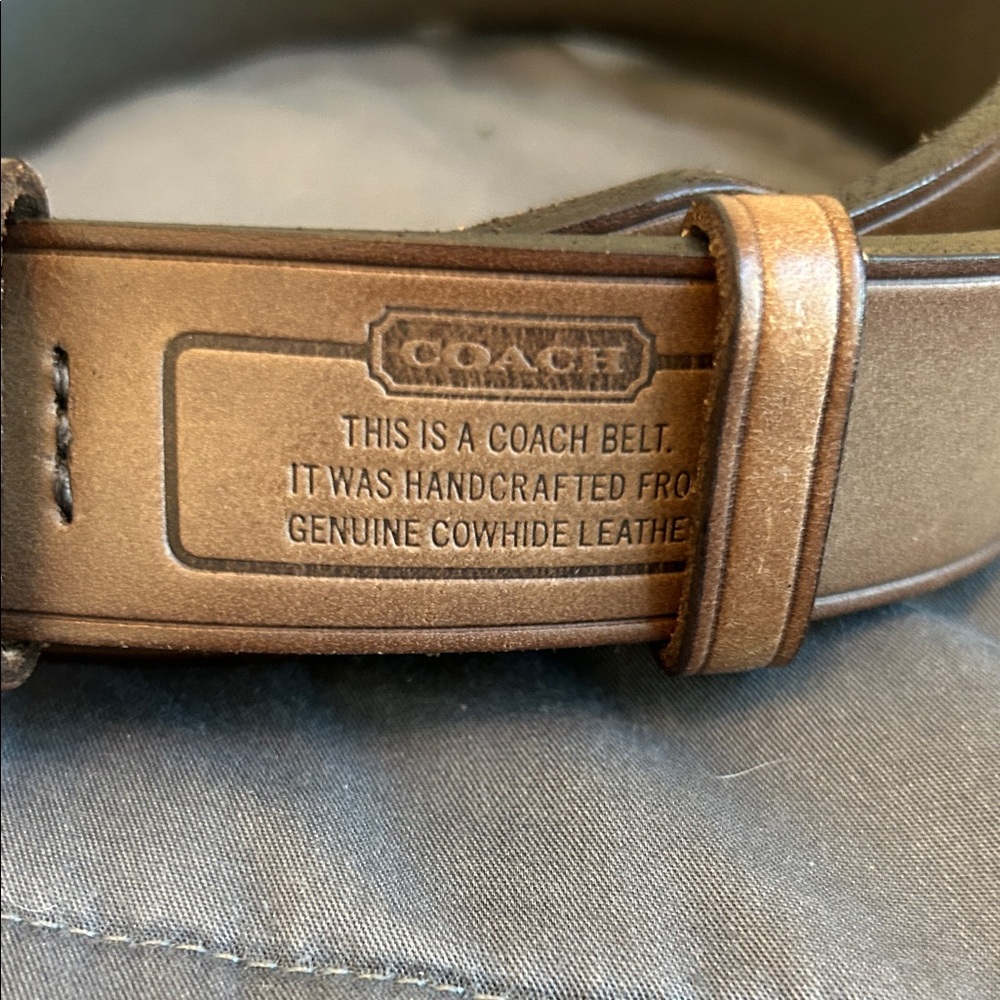 Coach Tan Leather Men's Belt - Picture 2 of 6